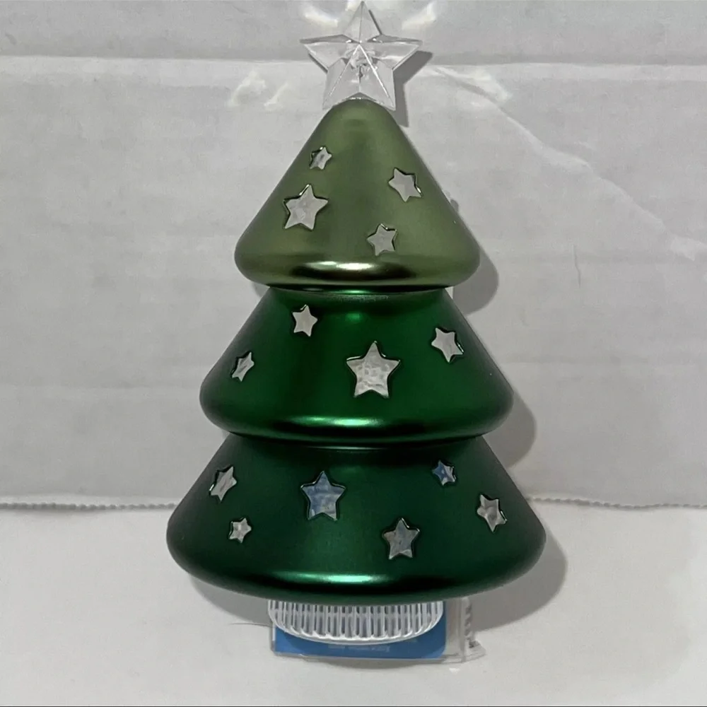 Bath & Body Works Christmas Tree With Stars Wallflower Plug In Night Light - Picture 3 of 10